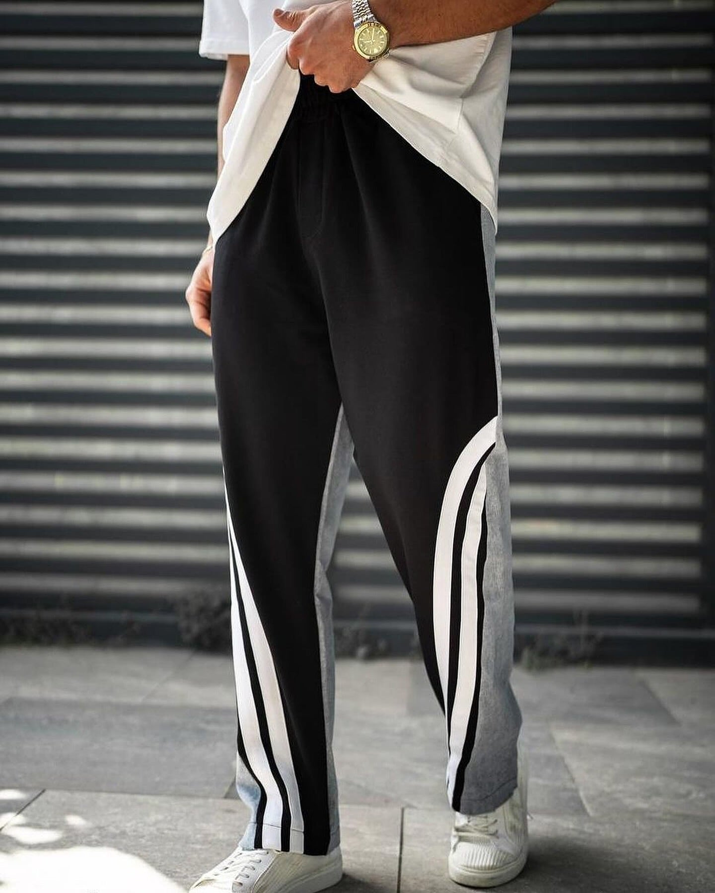 Black Wave Wide-Leg Pants
