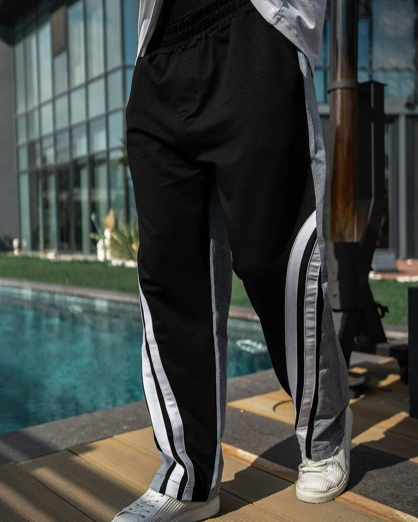 Black Wave Wide-Leg Pants